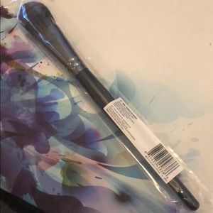 Morphe E9 Oval Foundation Brush